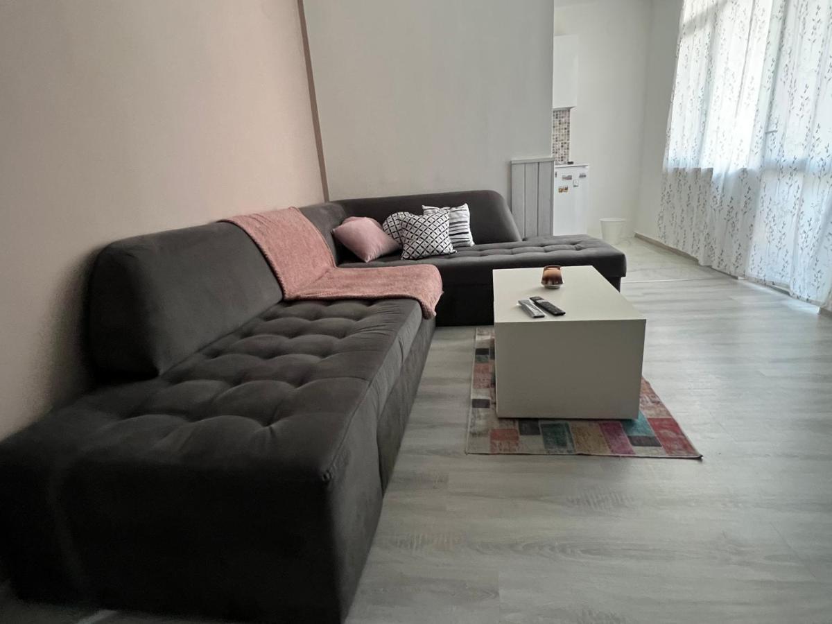 Midtown Apartment Kŭrdzhali 外观 照片